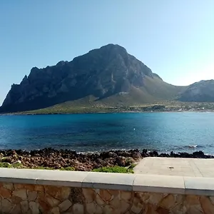  Hébergement de vacances Cofano Italie